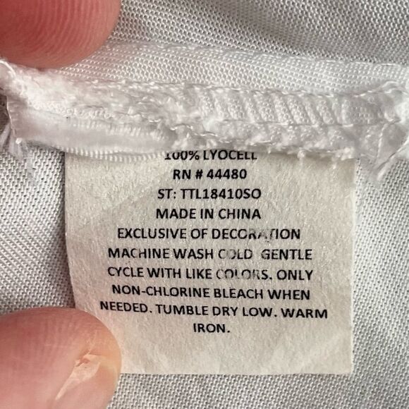 Fourteenth Place White Peplum Ladder Lace Blouse in White Lyocell - Picture 10 of 10